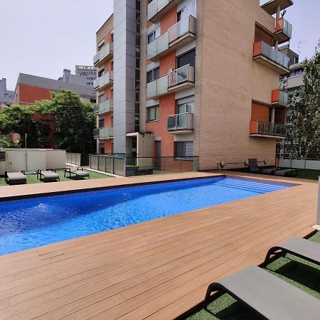 Magnificent Apartment Close To The Beach Sant Adrià de Besòs Esterno foto