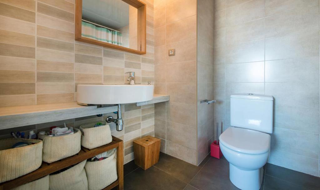 Magnificent Apartment Close To The Beach Sant Adrià de Besòs Esterno foto