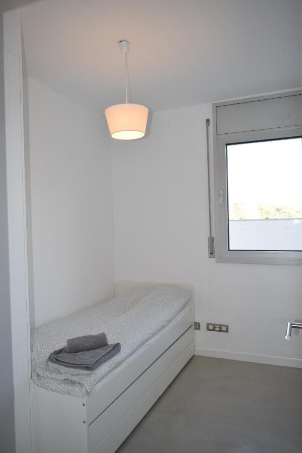 Magnificent Apartment Close To The Beach Sant Adrià de Besòs Esterno foto