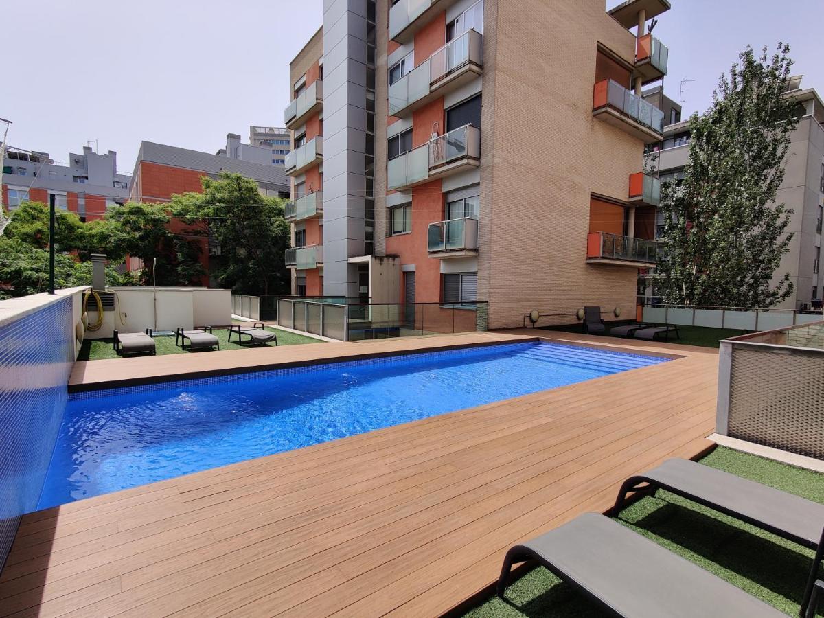 Magnificent Apartment Close To The Beach Sant Adrià de Besòs Esterno foto